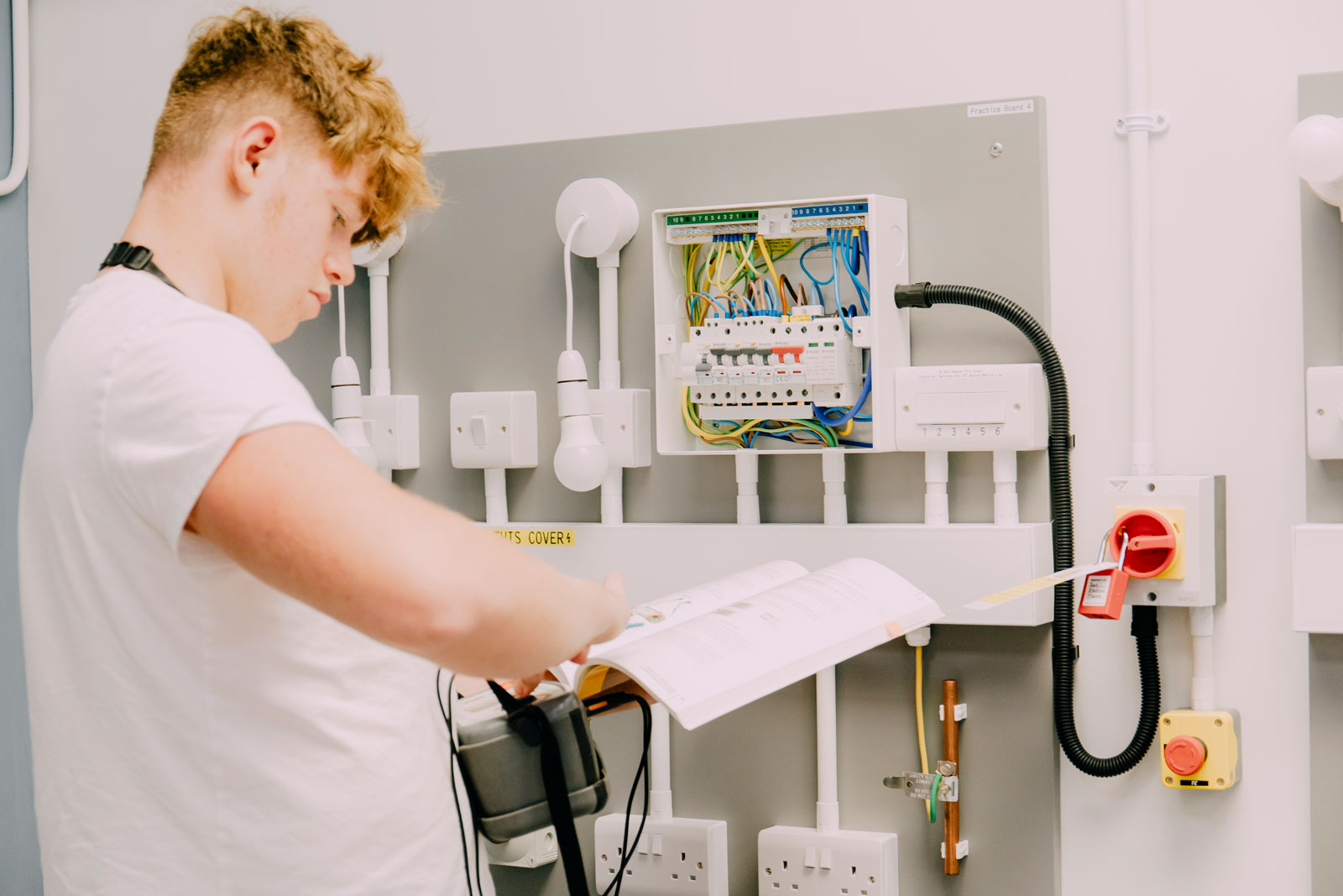 AM2 Preparation Training | Just Electrical Training